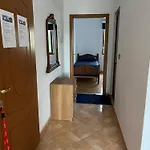 Domus Aurea Velipojë