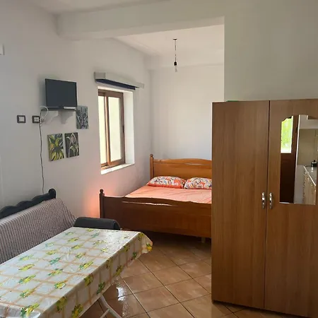 Apartmanhotel Domus Aurea *