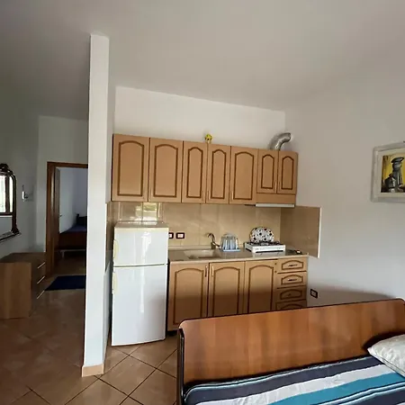 Domus Aurea Velipoja