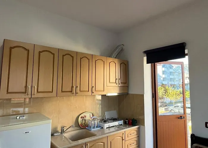 Aparthotel Domus Aurea