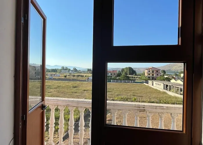 Domus Aurea * Velipoje